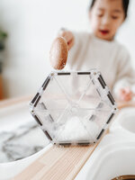 Connetix Magnetische Tegels &ndash; kind bouwt met heldere tegels