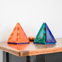 Educatief speelgoed Connetix Geometry Pack op tafel