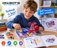 Kind experimenteert met OnBots Elektrokit 100 experimenten &ndash; STEM speelgoed over elektriciteit en elektronica vanaf 8 ja